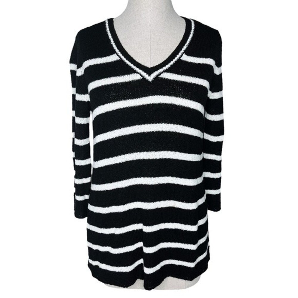Wild Honey Striped Sweater sz M * Black & White Stripe V-Neck 3/4 Sleeve Buttons